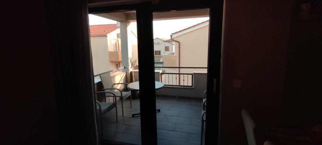 Spacious Modern Apartment Biograd Na Moru Zewnętrze zdjęcie
